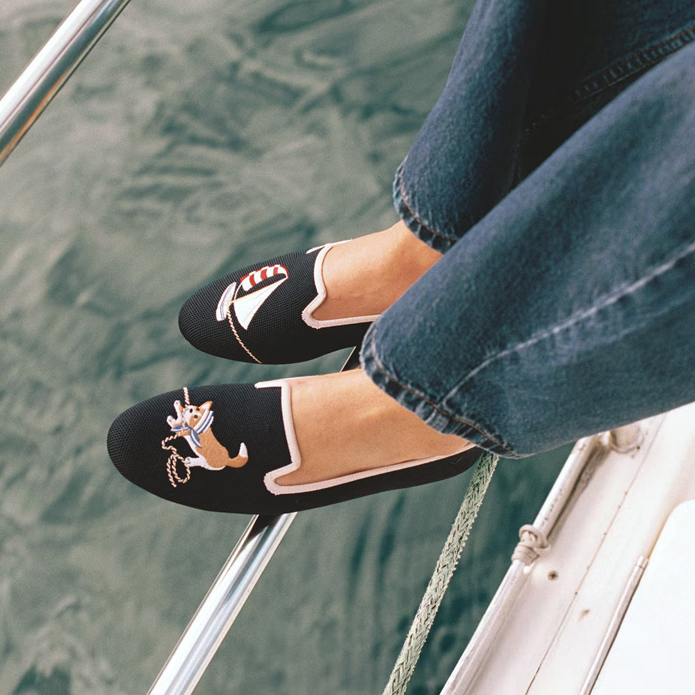 STELLTHREAD Round-Toe Embroidered Loafers (Audrey)
